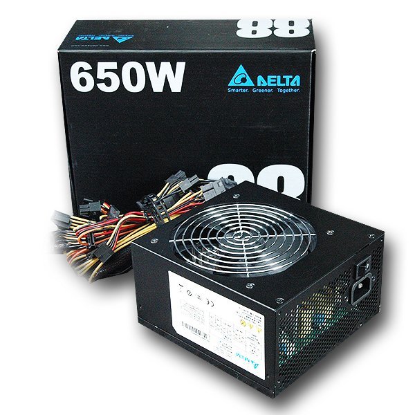 台達電源 鎧甲 650W 銅牌